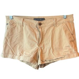 Abercrombie & Fitch Khaki Shorts Cuffed‎ Casual Everyday Shorts Size 28